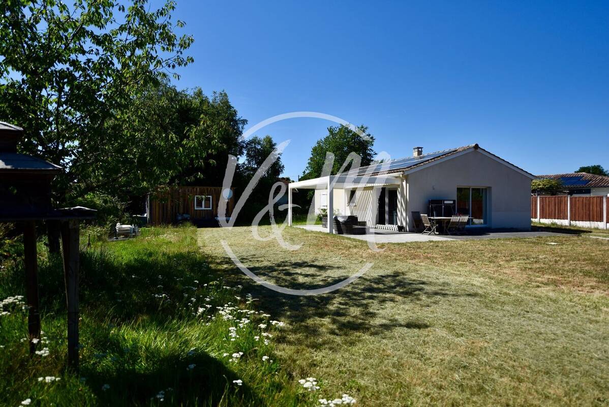 Maison à LE PORGE