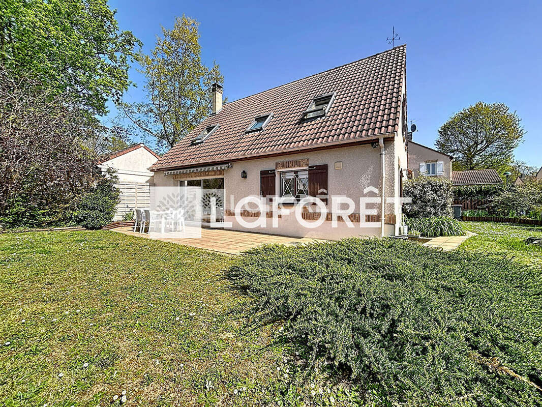 Maison à CESSON