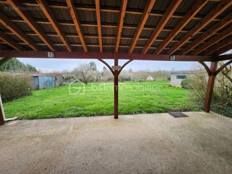 Maison à SAINT-LEGER-LE-PETIT