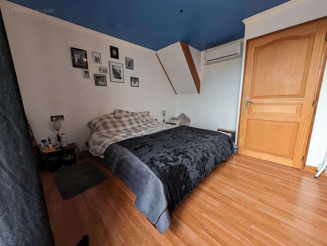 Maison à CREPY-EN-VALOIS