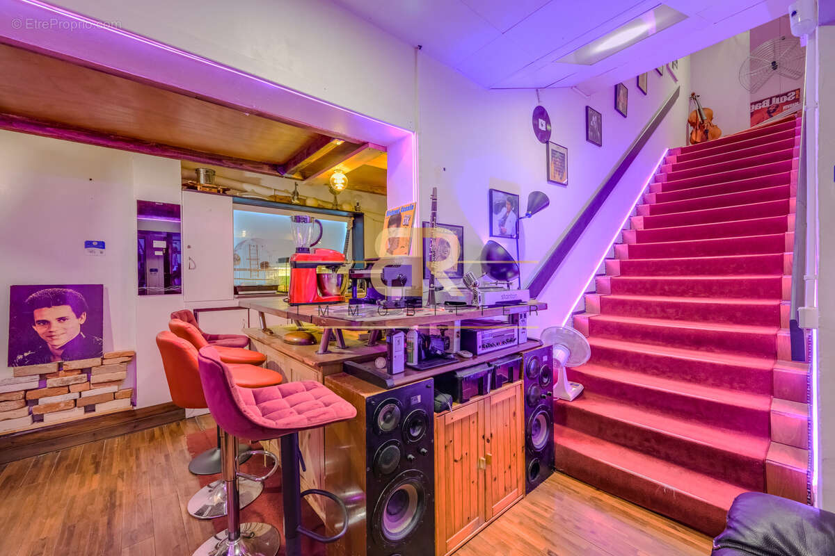 Studio d’enregistrement / 141 m2 en souplex / Usage mixte - photo 2