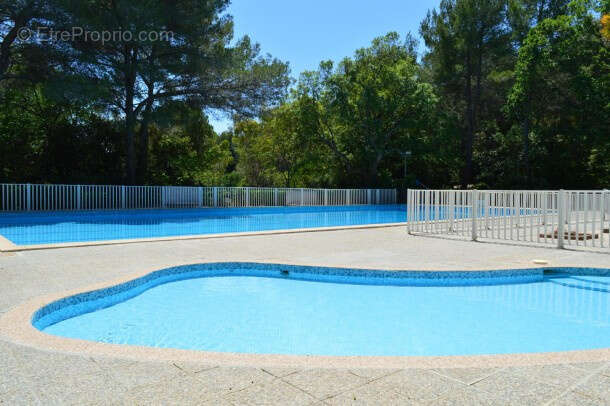 Appartement à VALLAURIS