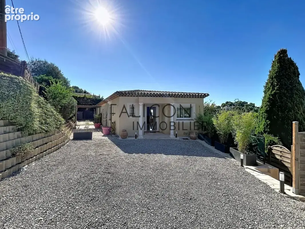 Villa sur les hauteurs de Nice - photo 1