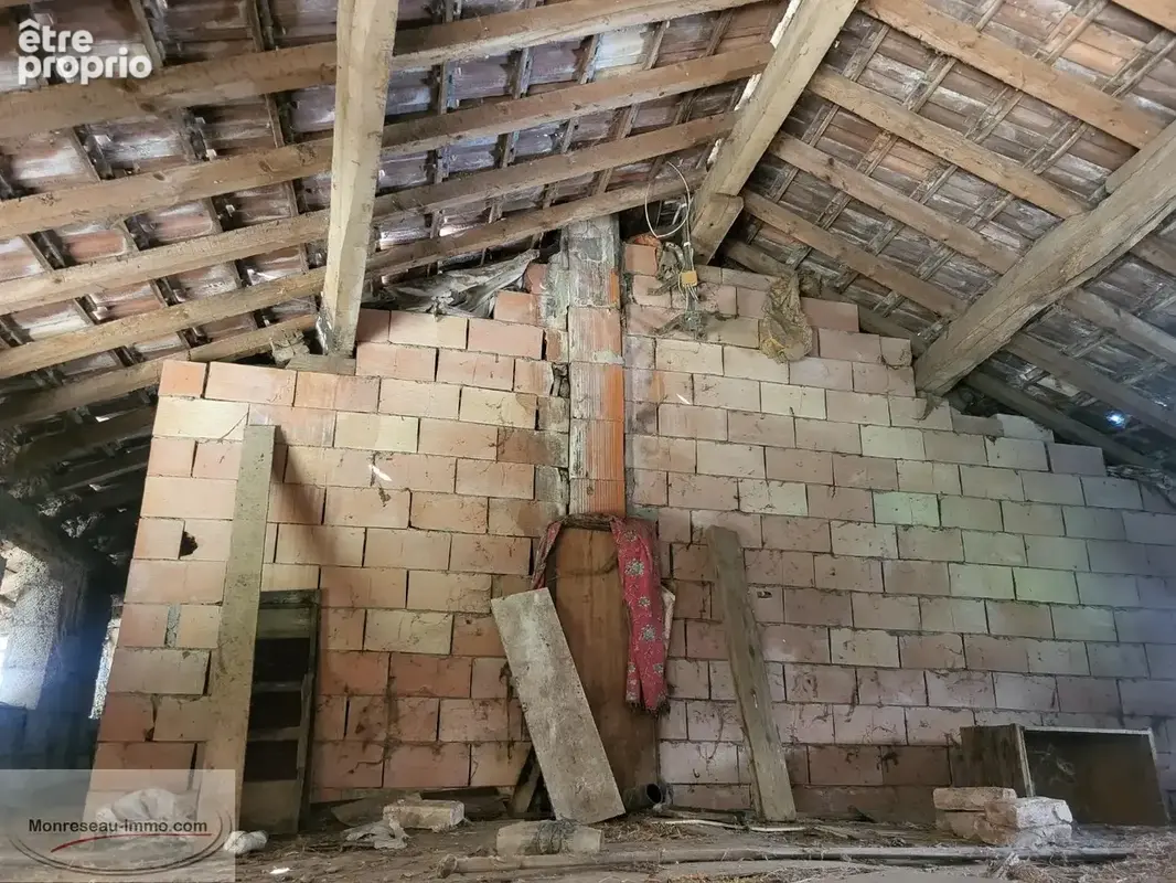Maison Familiale (+ 1 Logement et Dépendances) - A faire revivre ! - photo 13