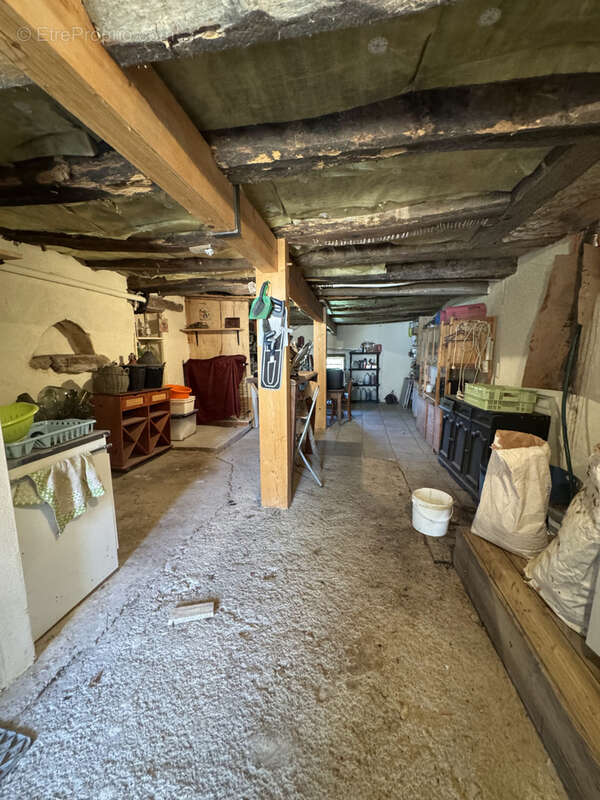 Maison à CURTIL-SOUS-BURNAND