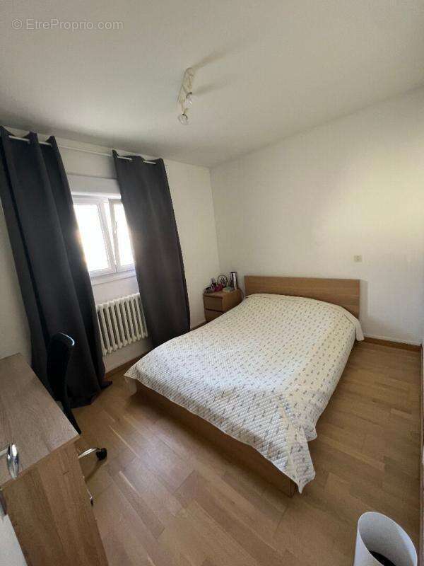 Maison à SAINT-MARCEL-LES-VALENCE