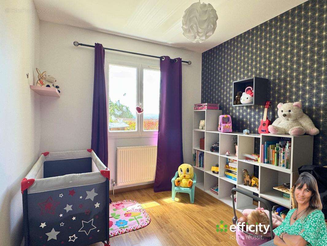 Maison 91 m² à Pouilly-Les-Feurs  - photo 12
