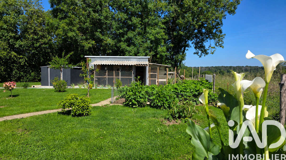 Photo 2 - Maison à MERVENT