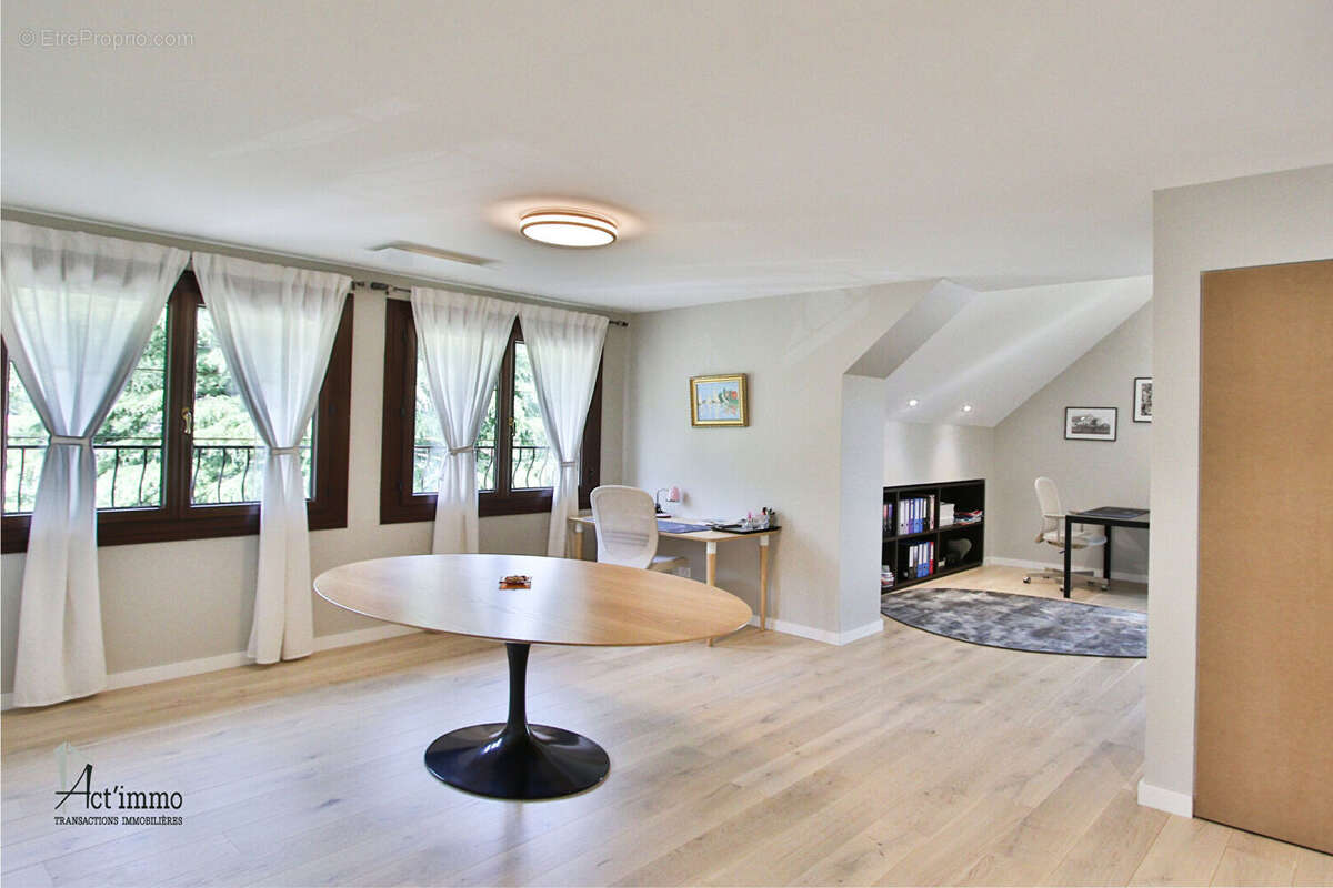 Maison à CLAIX