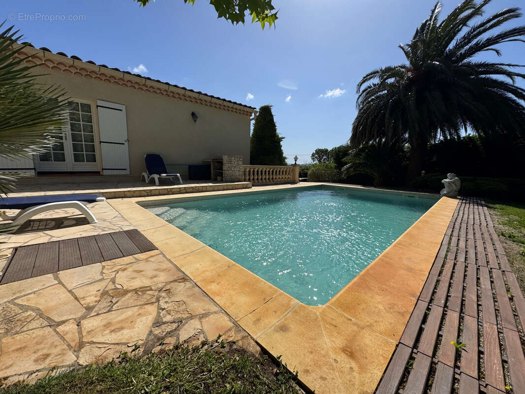 Laudun- villa de plain-pied 151m2, piscine vue Mont Ventoux - photo 4
