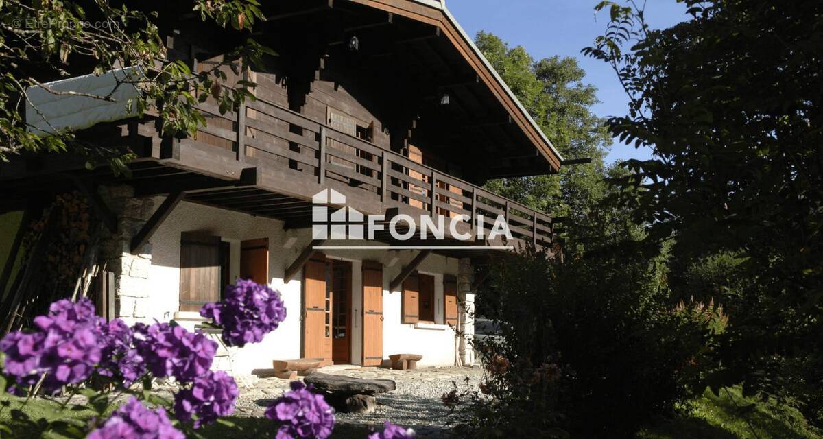 Maison à LES HOUCHES