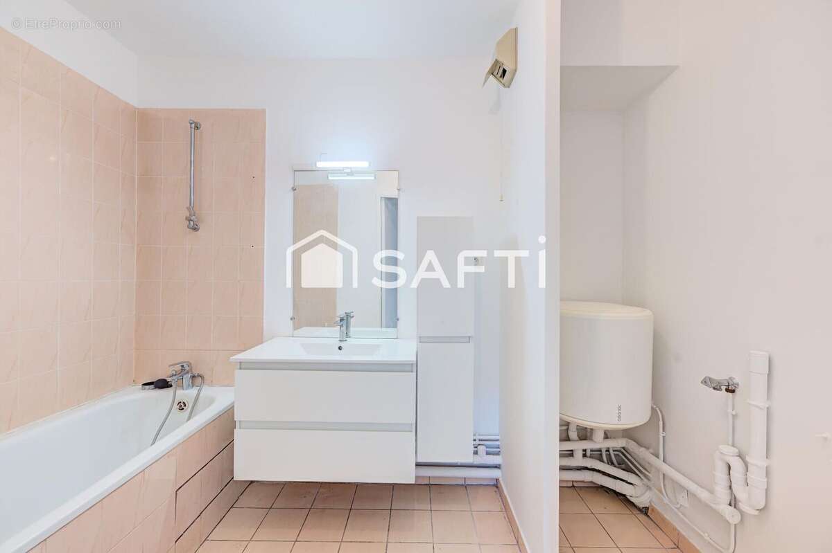 Appartement 69 m² à Noisy-Le-Grand  - photo 8