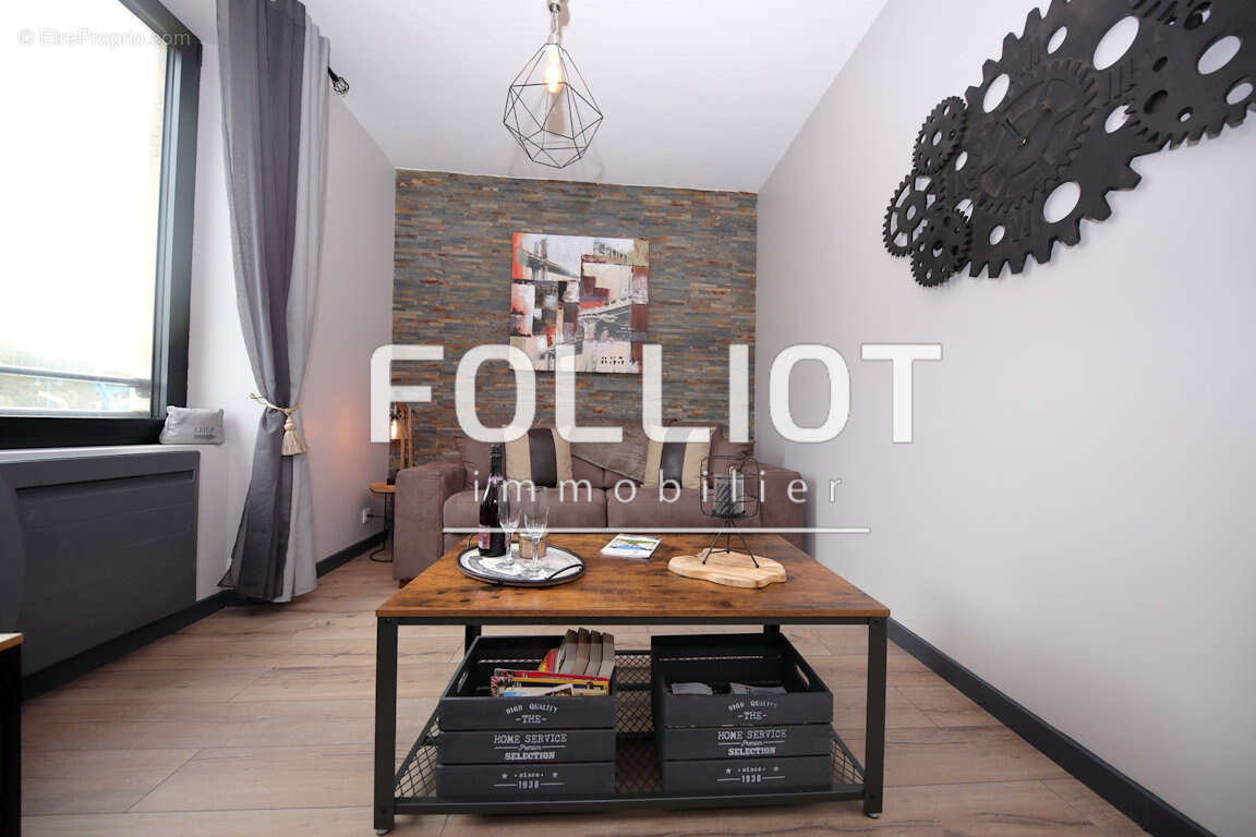 Maison à PORT-EN-BESSIN-HUPPAIN