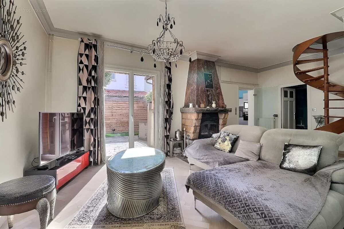 Maison à CHAMALIERES