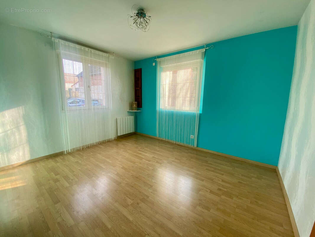 Maison à FRESNOY-LE-GRAND