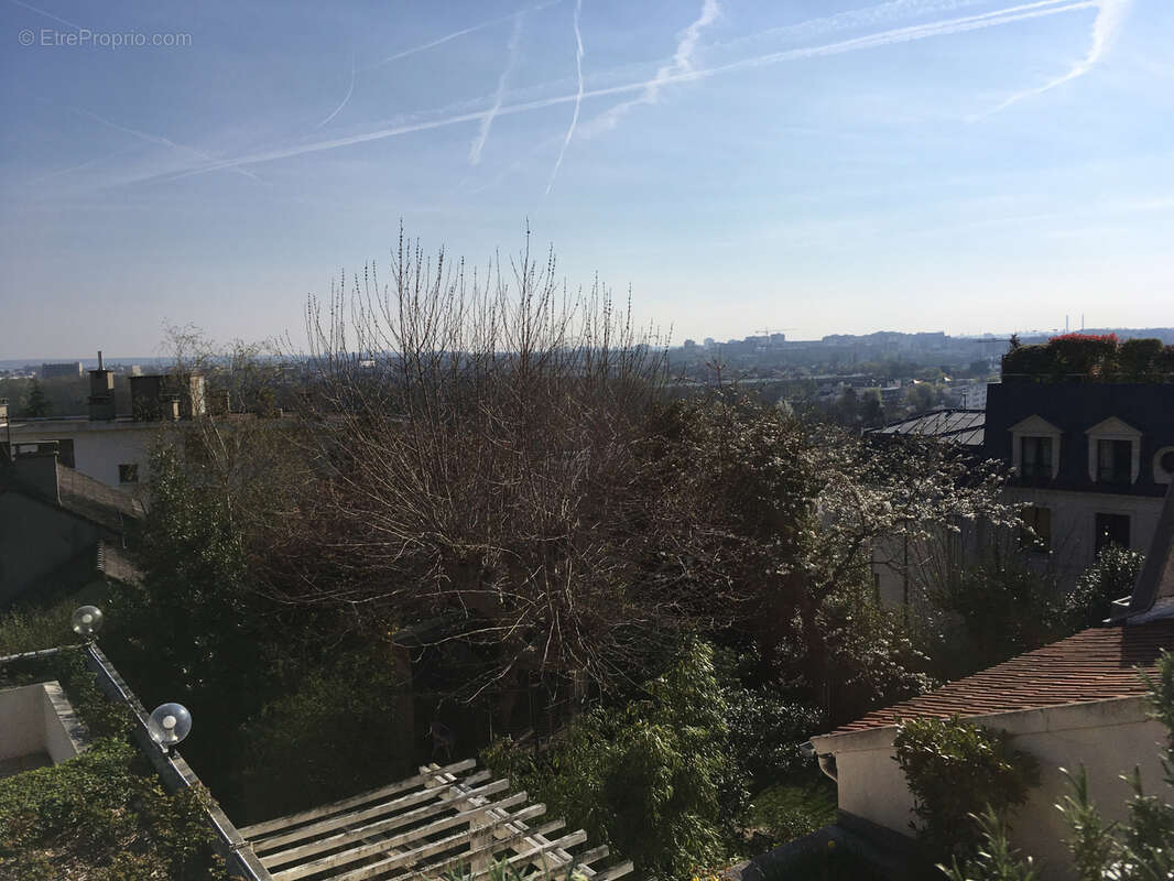 Appartement à NOGENT-SUR-MARNE