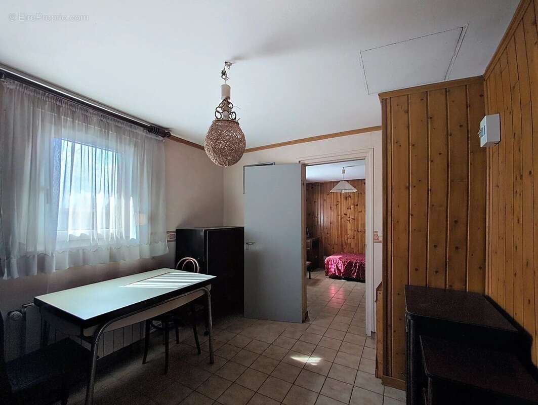 Maison à RIBECOURT-DRESLINCOURT