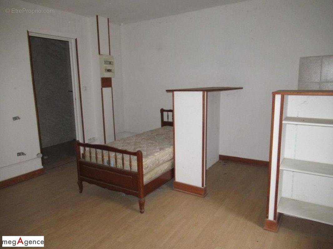 Appartement à VARENNES-SUR-ALLIER