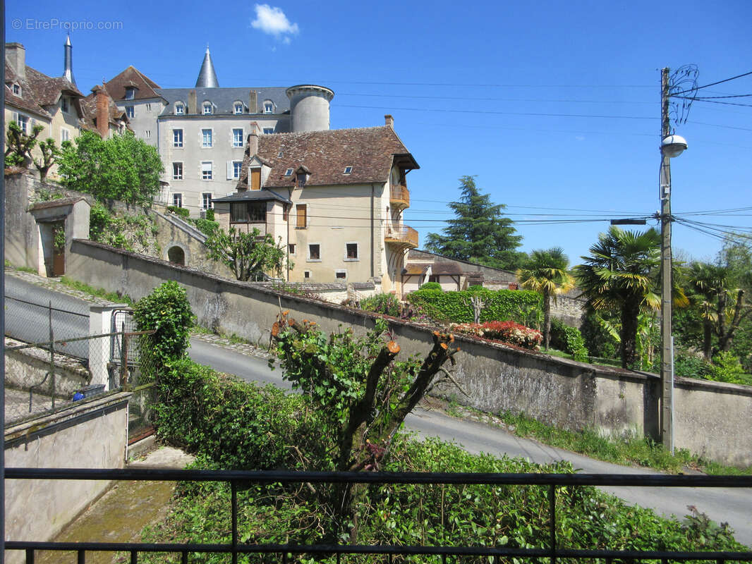 Maison à SAINT-GAULTIER