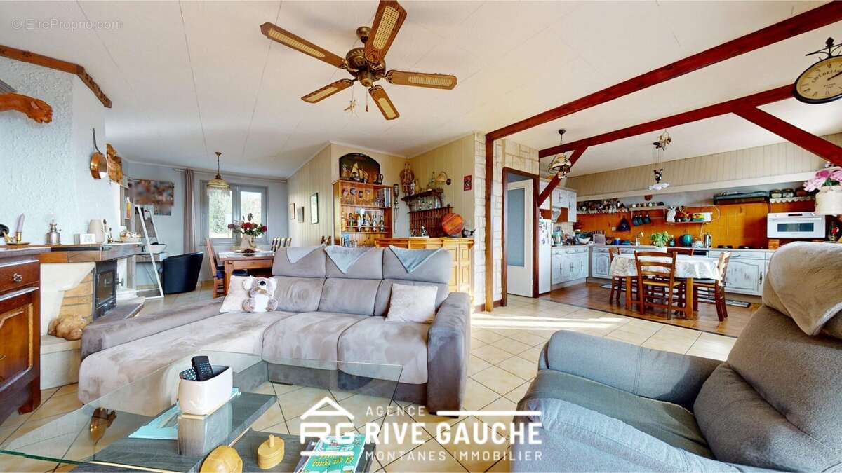 Maison à SALAISE-SUR-SANNE