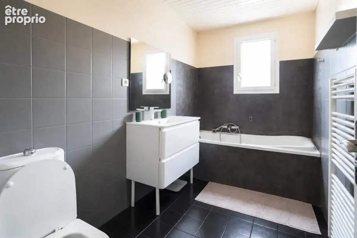 Maison de 8 pièces de 166 m² à Viry - photo 10