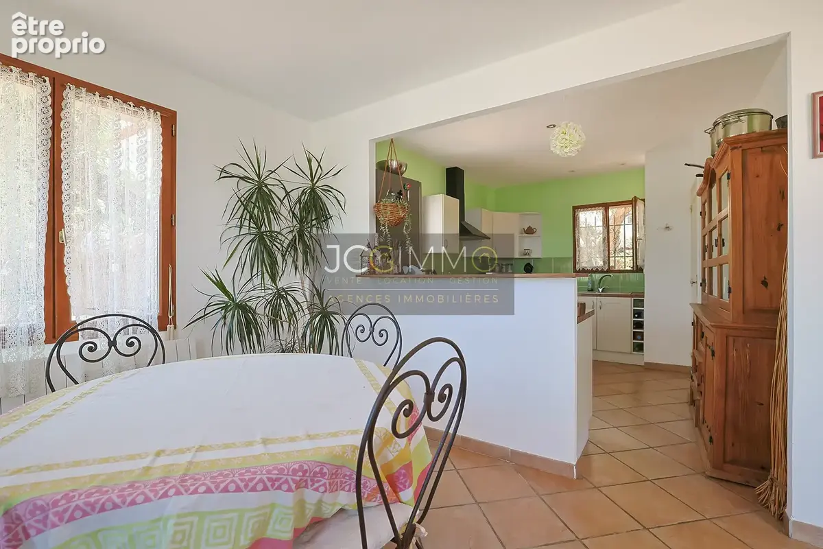 villa individuelle T5 de 117 m2 avec piscine et belle vue dégagée - photo 21