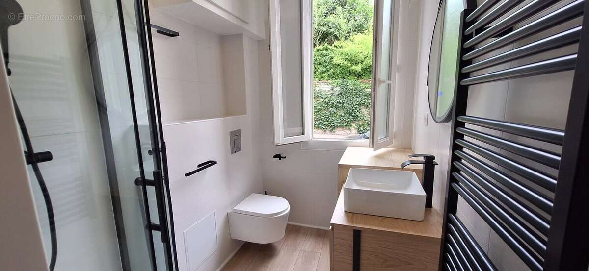 Appartement 36 m² à Marseille-8e  - photo 6