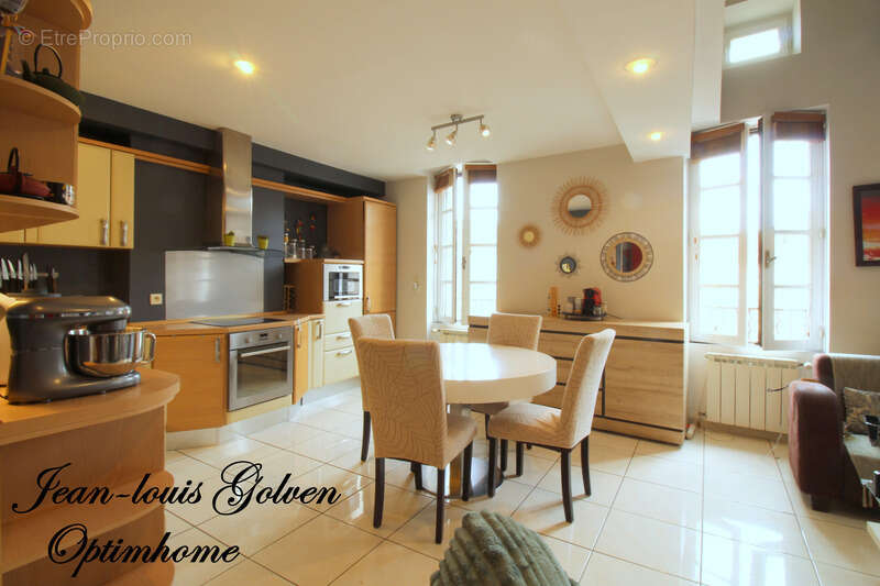 Appartement à SAINT-AFFRIQUE