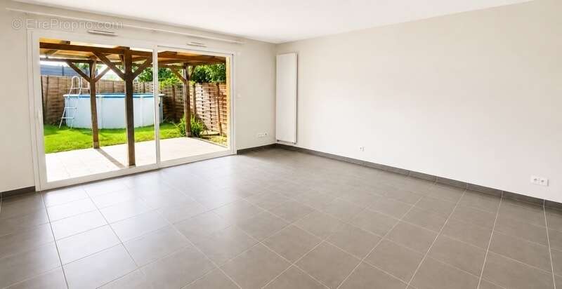 Maison de 6 pièces principales - photo 3