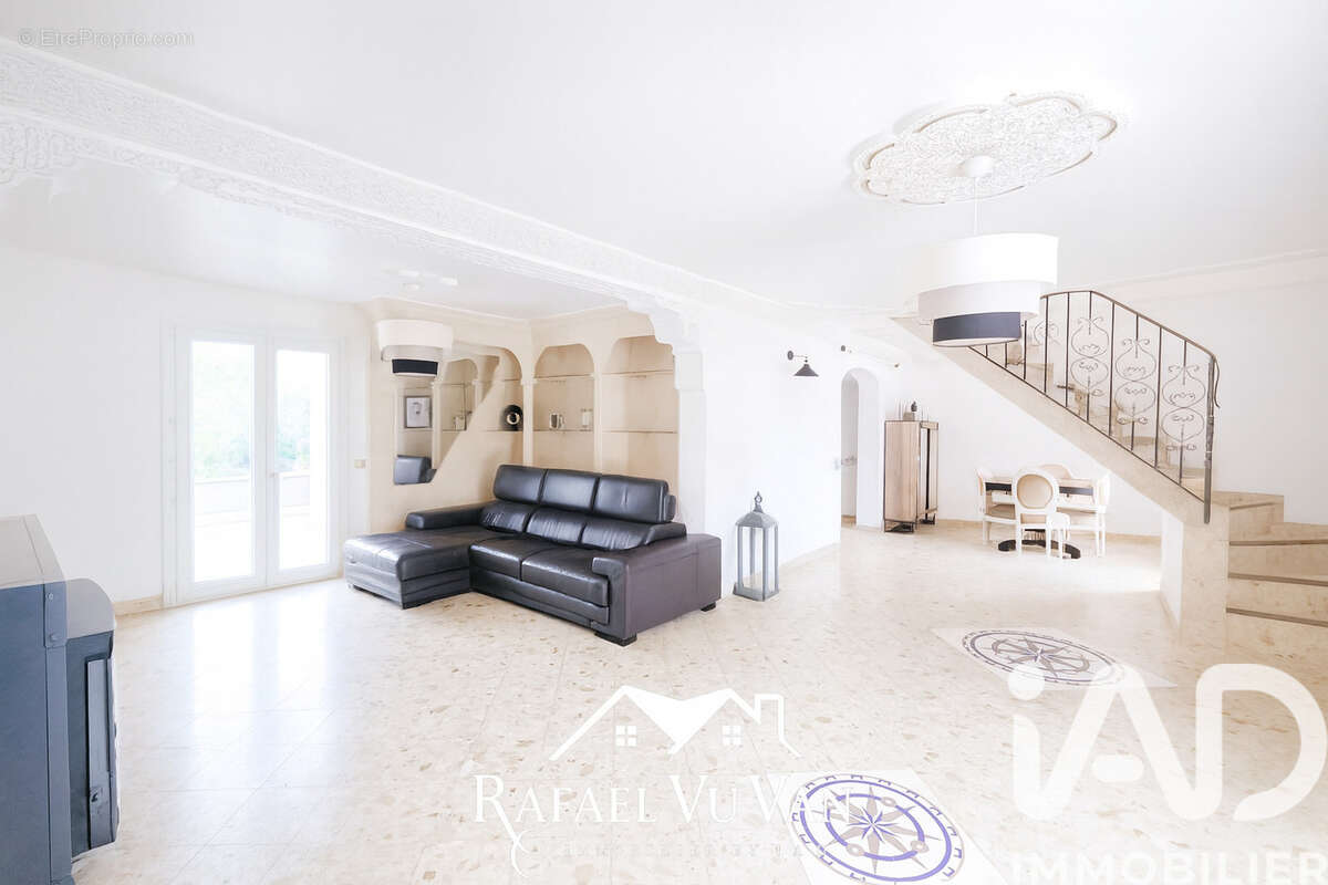 Photo 3 - Maison à SAINT-GERMAIN-SUR-MORIN