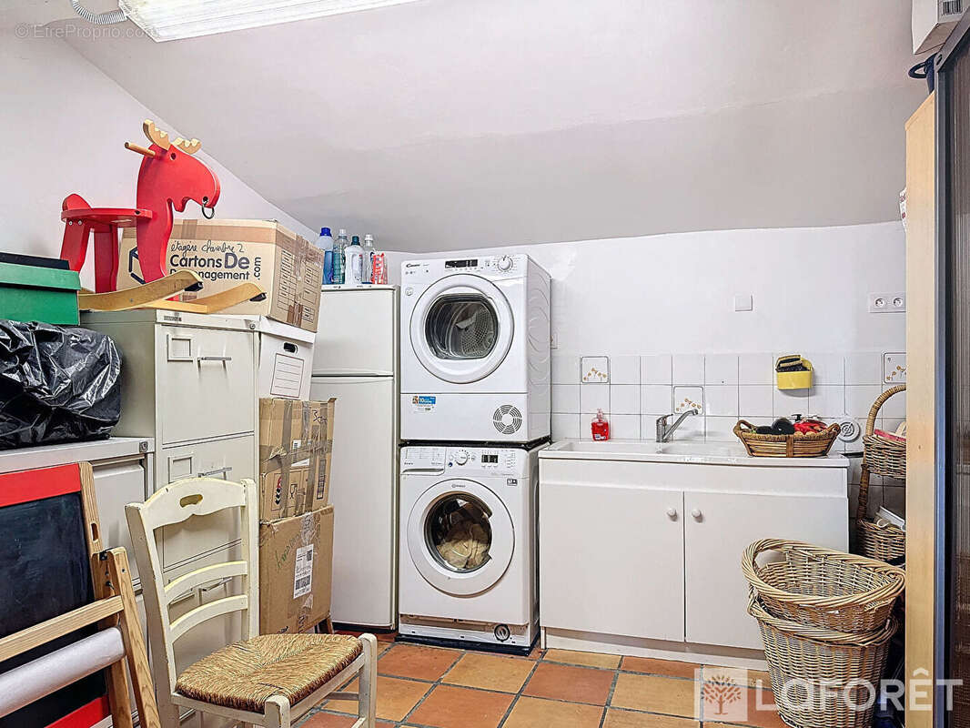 Maison à VILLENAVE-D&#039;ORNON