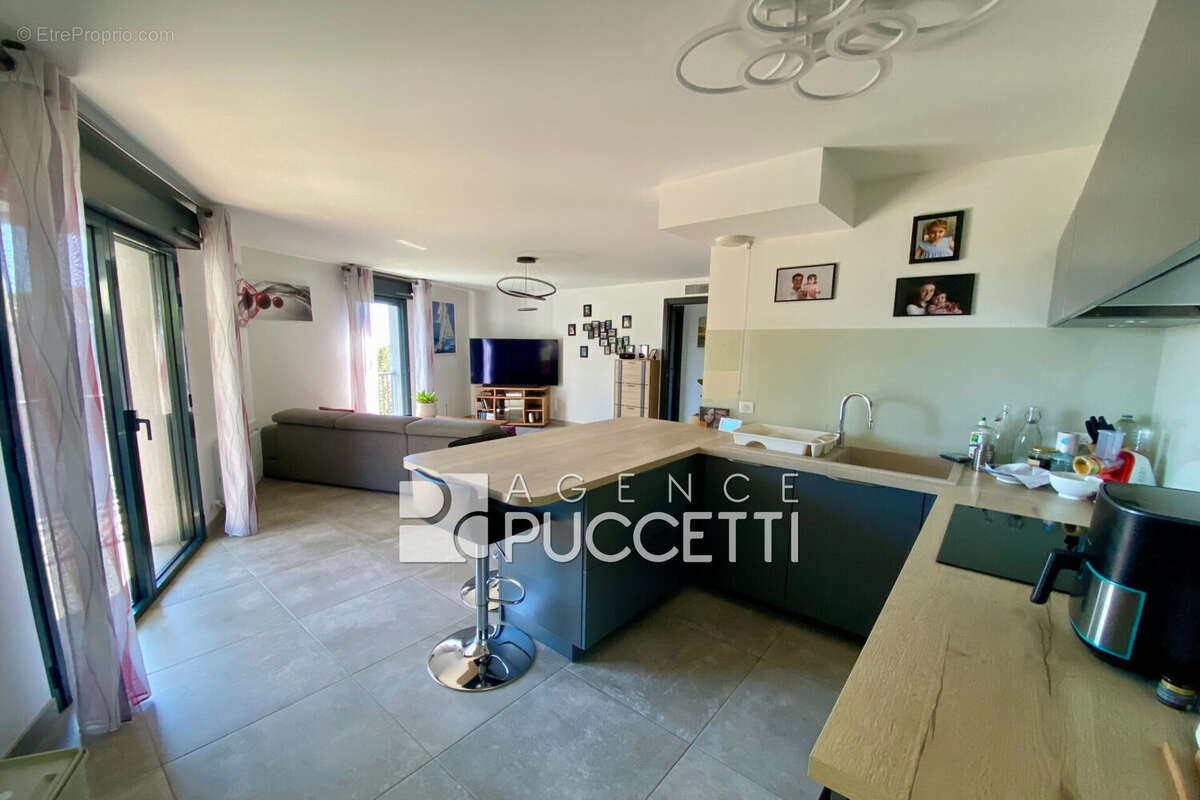 Appartement à VENCE