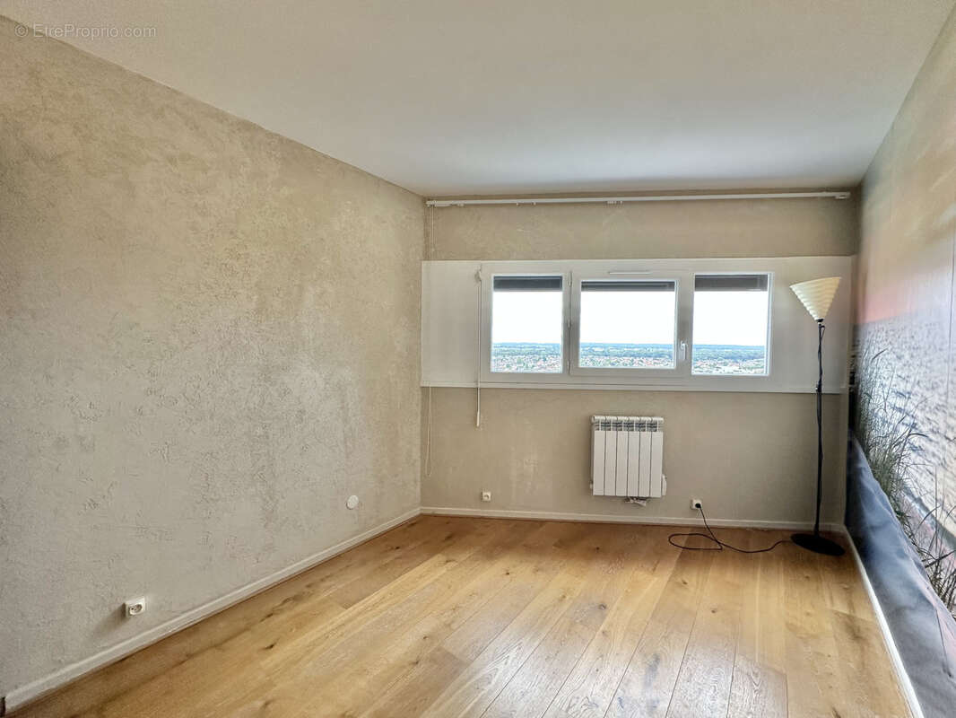 Appartement à CHAMPS-SUR-MARNE