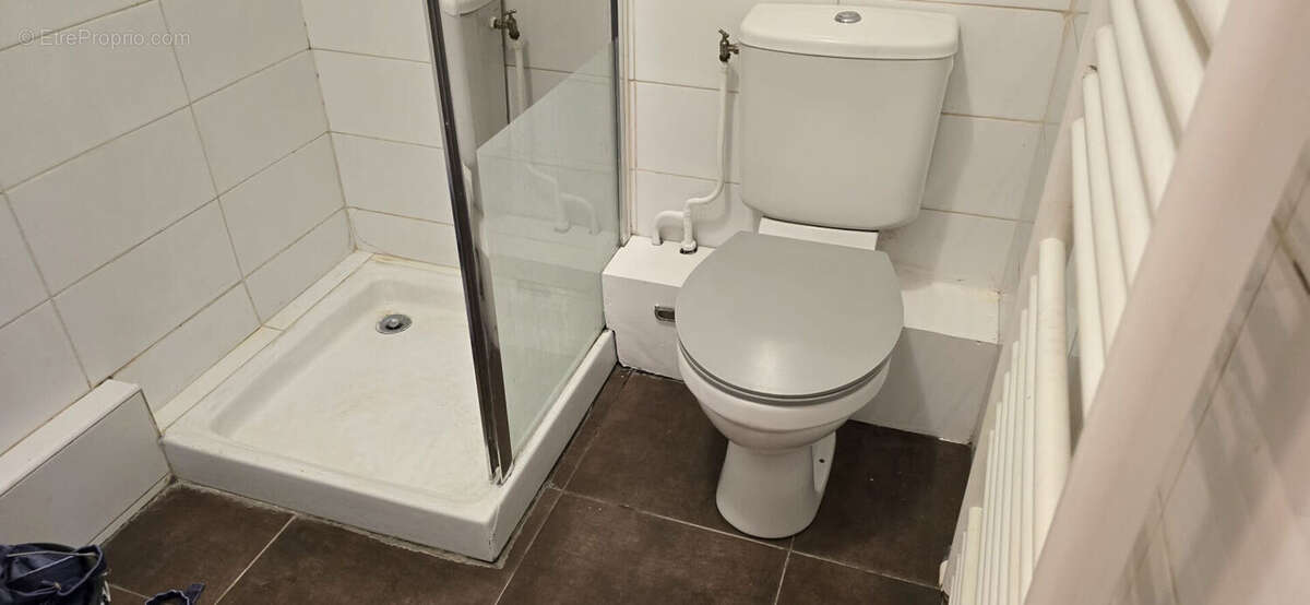 Appartement à COURBEVOIE