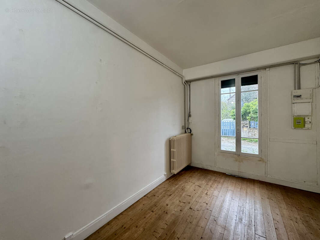 Maison à COULOMMIERS