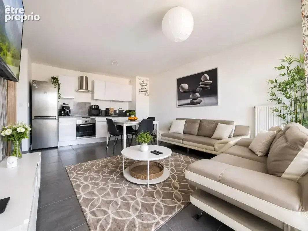  EXCLUSIVITÉ  Superbe T3 avec grande terrasse , garage fermé  et résidence de standing à Montpellier Sud - photo 3