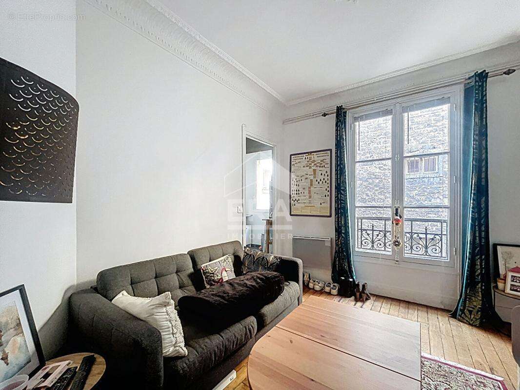 Appartement à PARIS-15E
