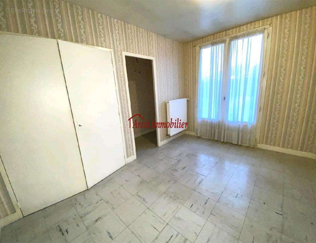 Maison à ARCIS-SUR-AUBE