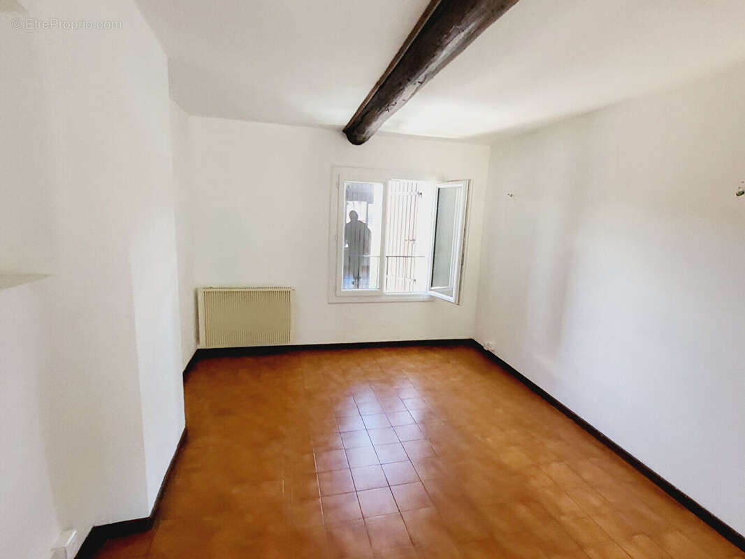 Appartement à CHATEAU-ARNOUX-SAINT-AUBAN
