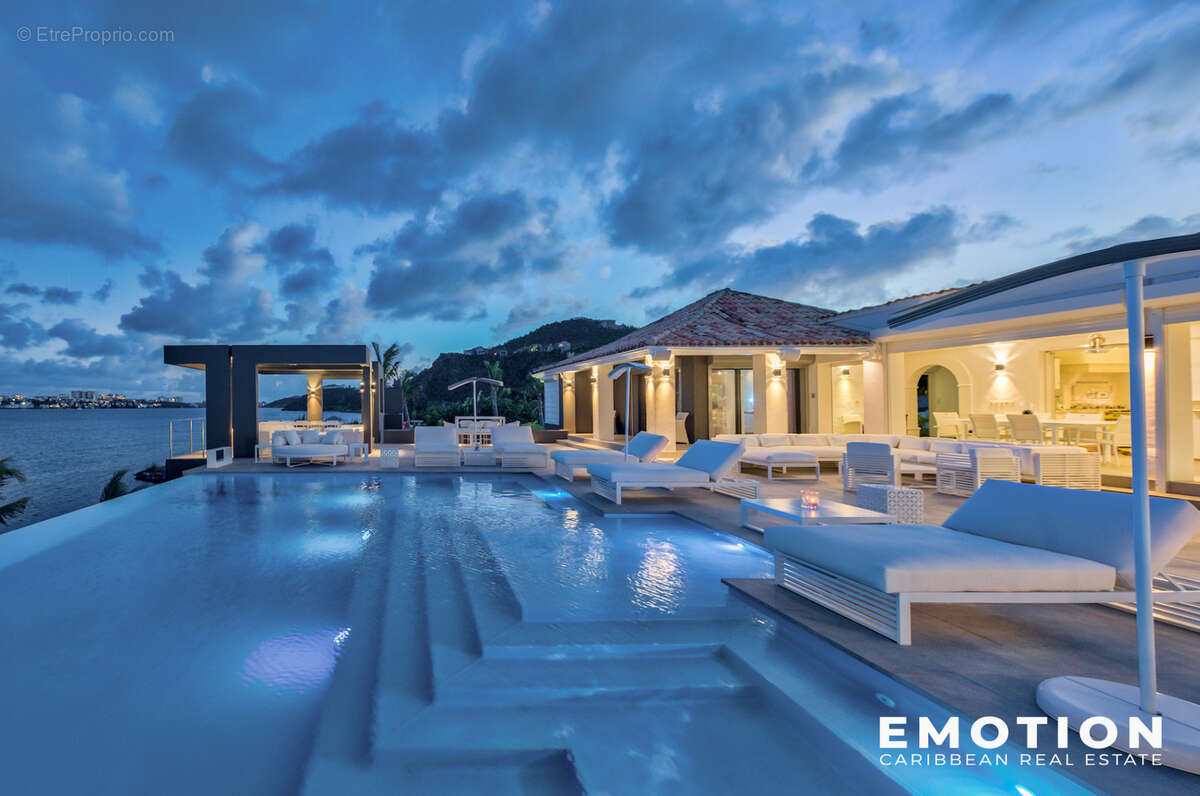 Maison à SAINT-MARTIN