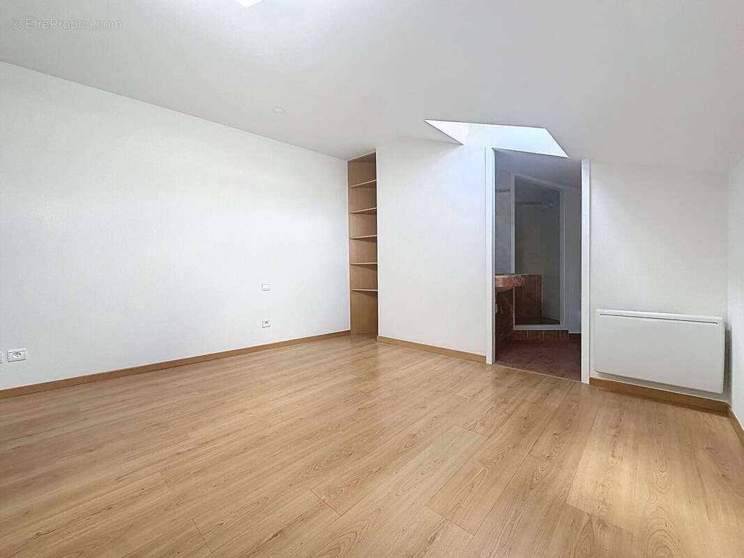 Appartement à BOURGOIN-JALLIEU