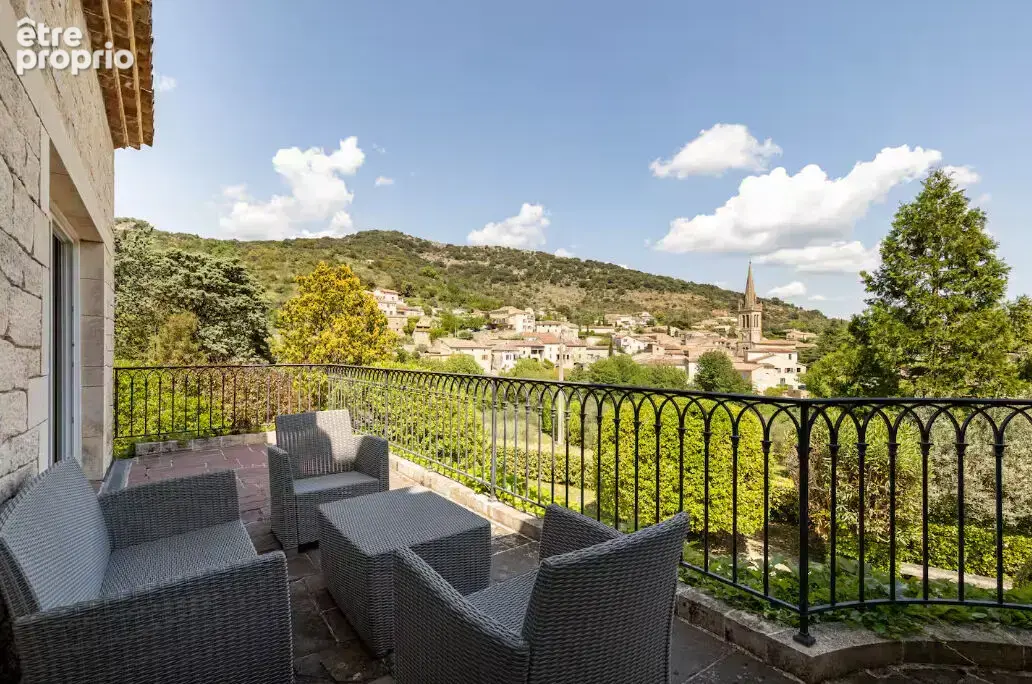 Demeure de prestige avec vue panoramique - 8 chambres - 1 ha de terrain - Ardèche Sud - photo 15