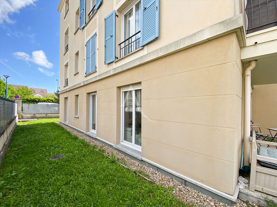 Appartement à VAUREAL