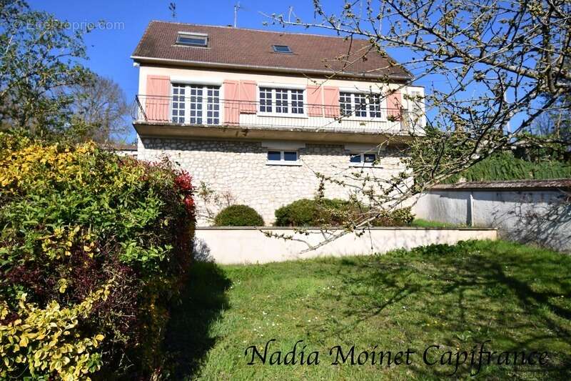 Maison à COULOMBS
