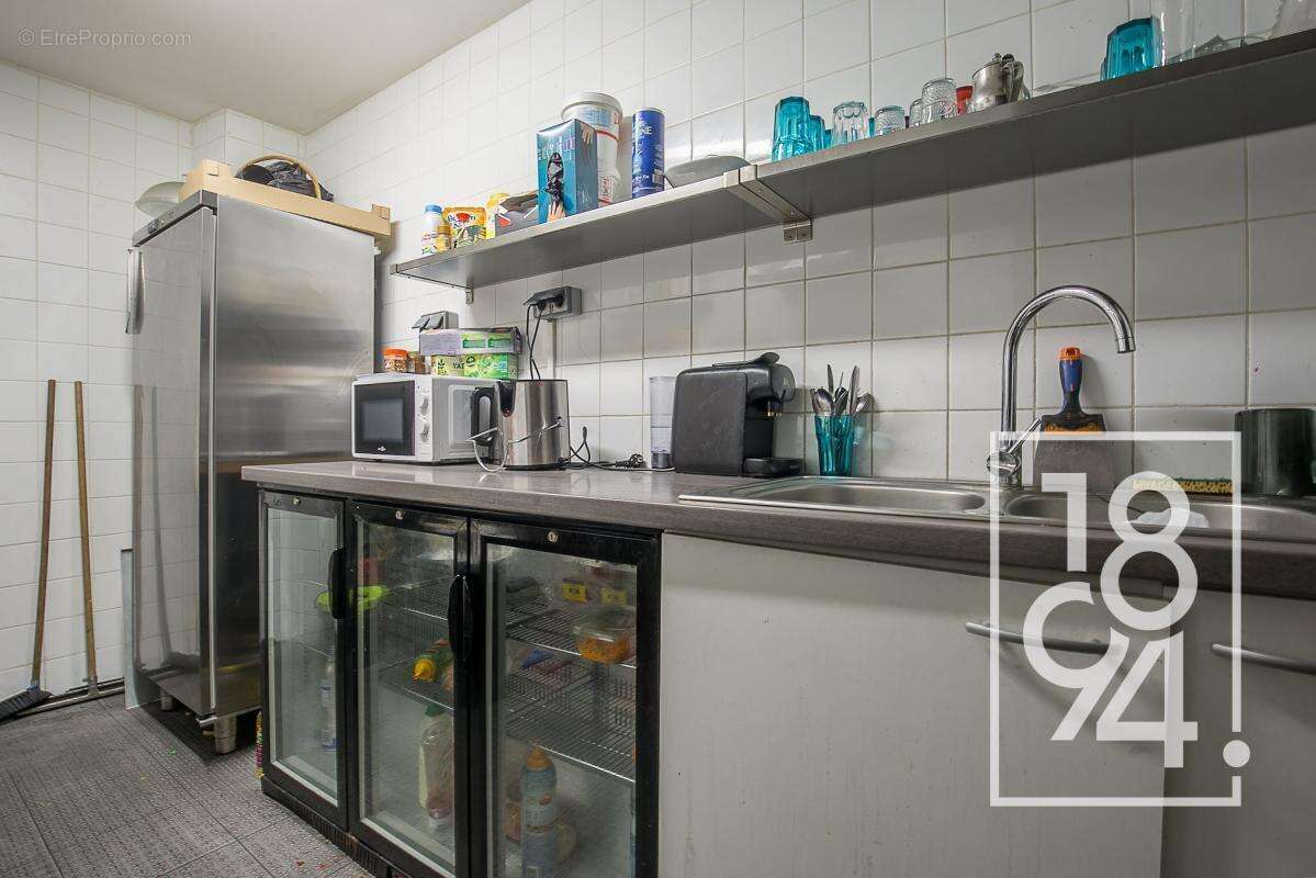 Commerce à MARSEILLE-6E