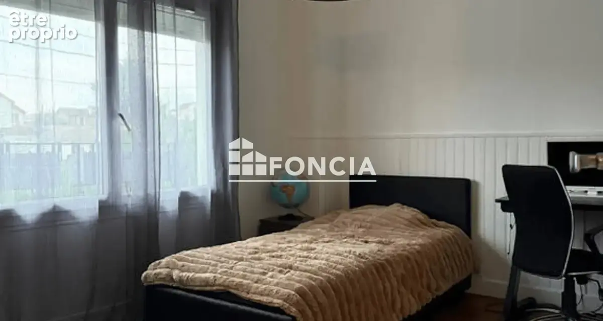 Charme et authenticité pour ce pavillon de 3 chambres ,niché dans un quartier résidentiel avec une vue exceptionnelle - photo 4