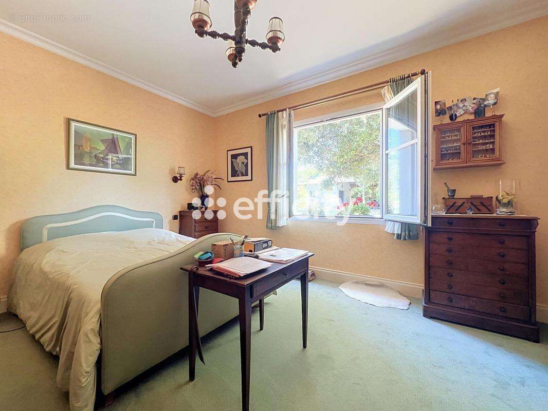 Maison 300 m² à Fondettes  - photo 7