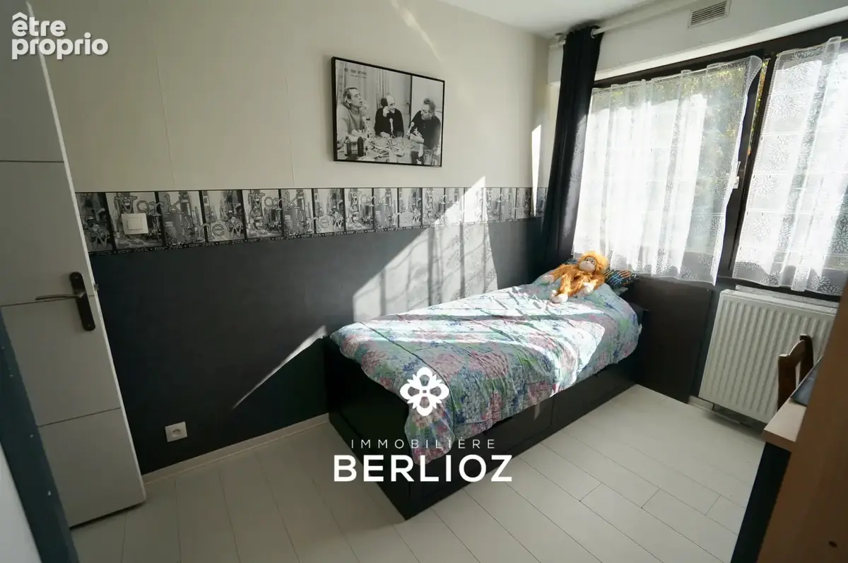 Appartement T3 à Meylan, secteur Grand Pré, avec cave et parking privatif - photo 8