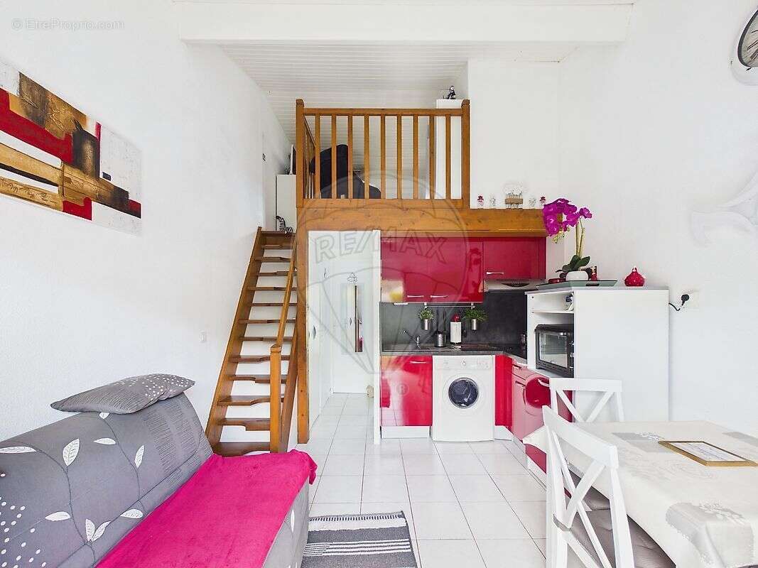 Maison à LES MATHES