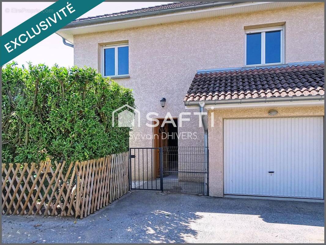 Photo 1 - Maison à MORESTEL